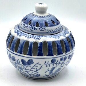 Vintage Porcelain Incense Burner Chinese Blue‎ and White Design with Flowers
